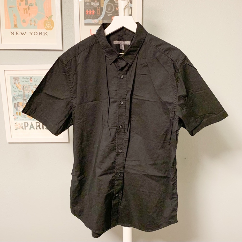 Old Navy Black Short Sleeve Shirt, L